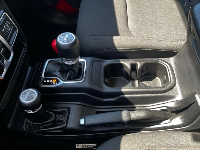 2022 Jeep Gladiator Altitude photo 23