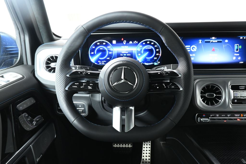 2025 Mercedes Benz G photo 14
