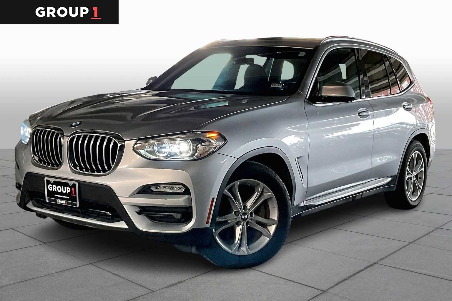 2019 BMW X3 30i's photo