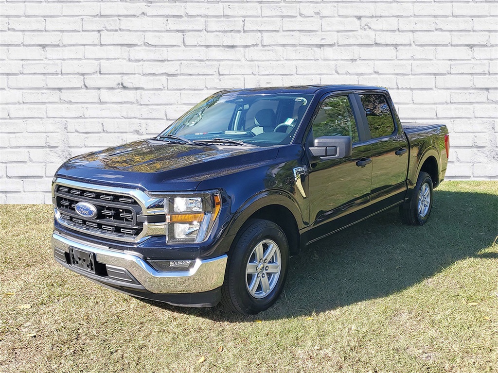 2023 Ford F-150 XLT photo 4