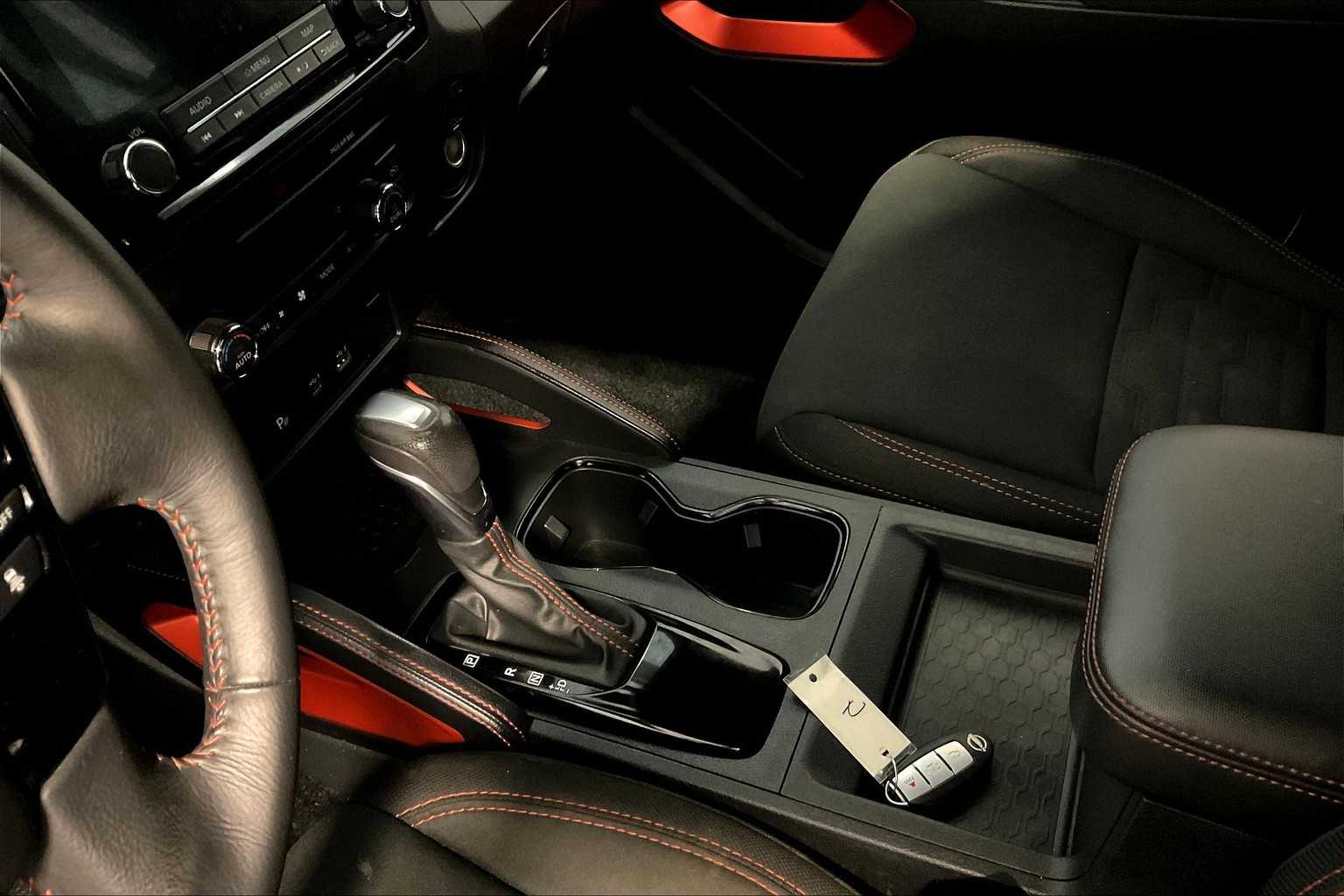 2022 Nissan Frontier PRO-4X photo 19