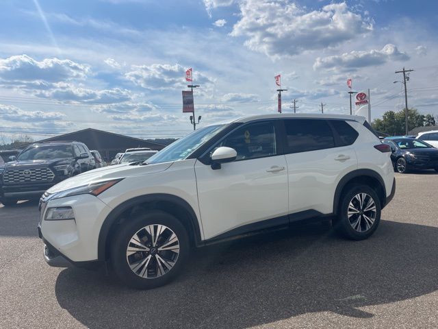 2023 Nissan Rogue SV photo 7