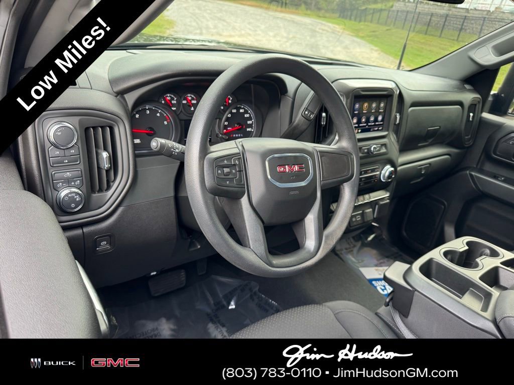 2024 Gmc Sierra 3500 HD Pro photo 2