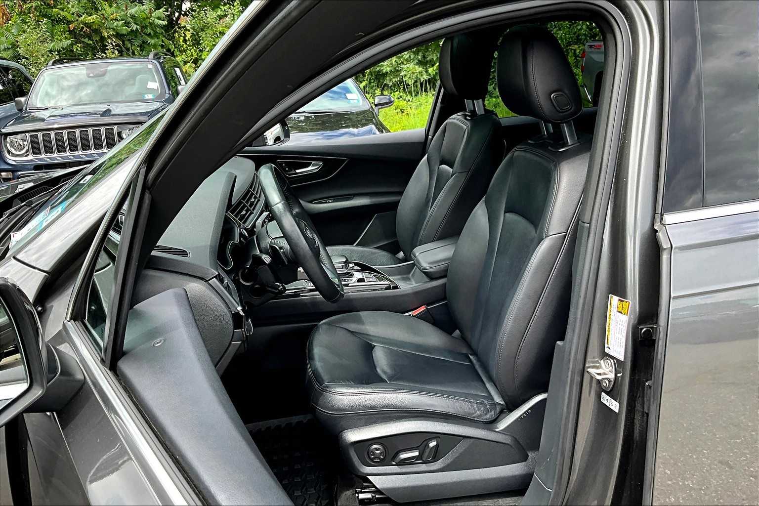 2018 Audi Q7 3.0T Premium Plus photo 8