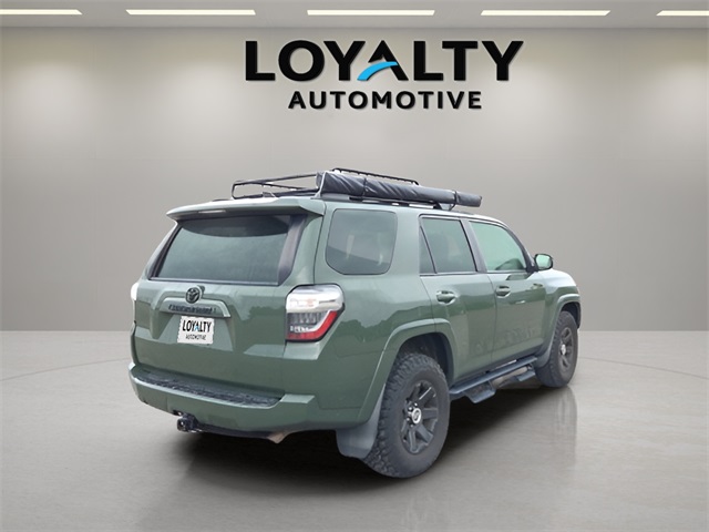 2022 Toyota 4Runner SR5 Trail photo 5
