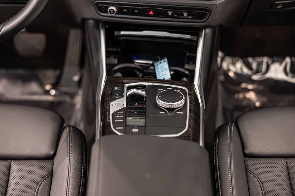 2024 BMW 330I - Image 39