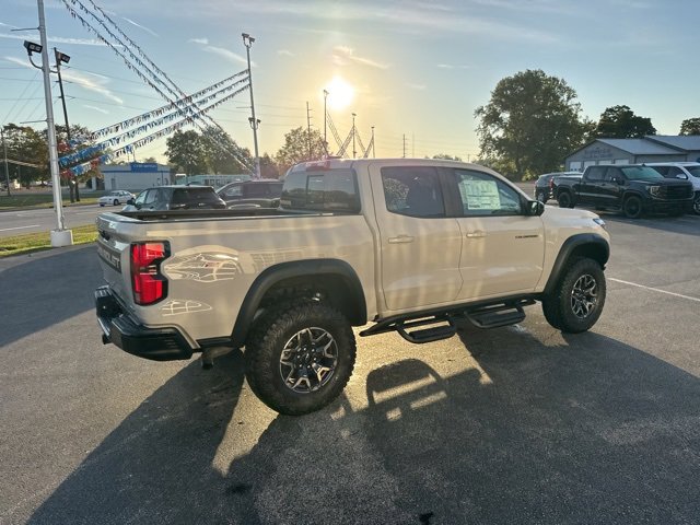 2026 Chevrolet Colorado ZR2 photo 10