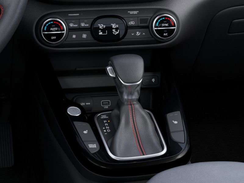 2025 Kia Soul GT-Line photo 18