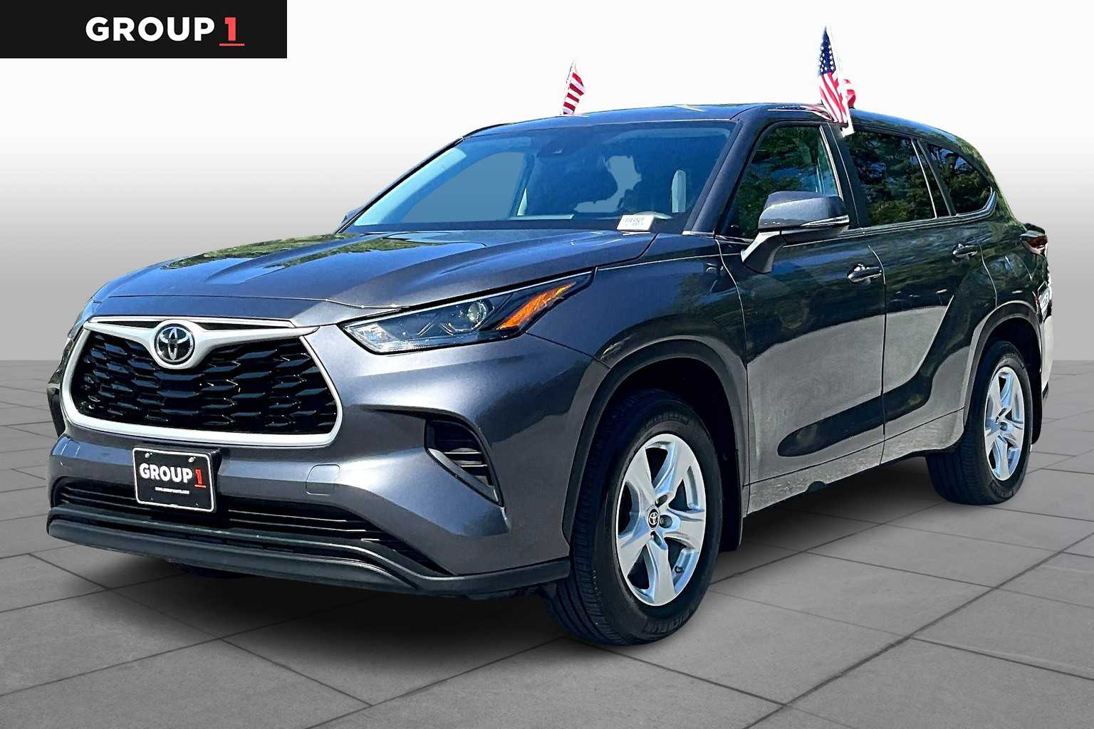 2023 Toyota Highlander L's photo