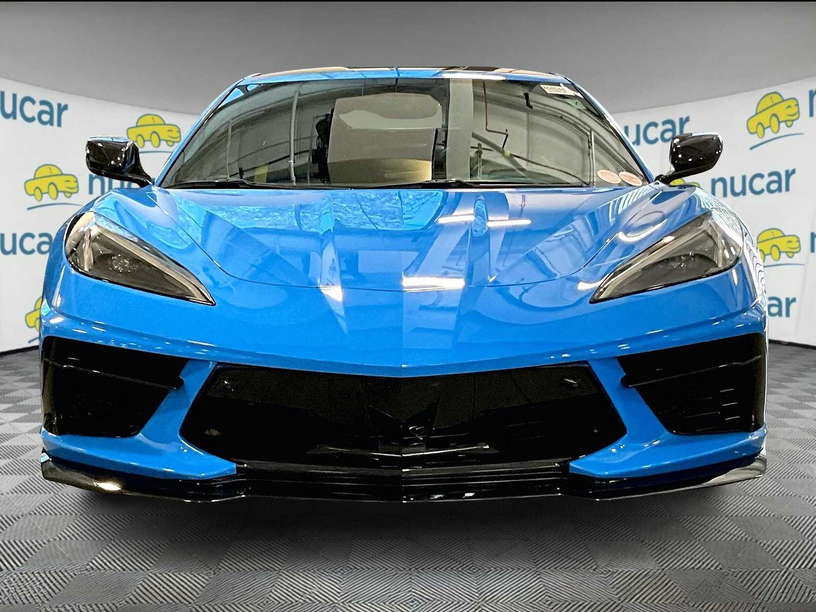 2022 Chevrolet Corvette 3LT photo 2