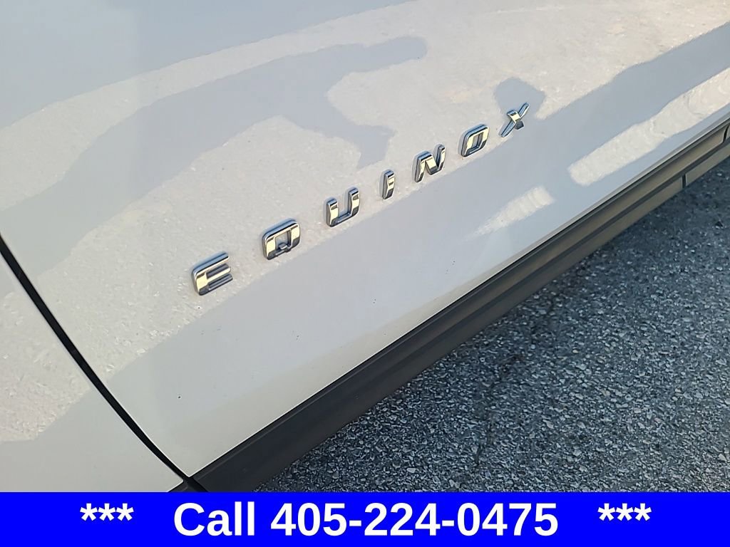 2024 Chevrolet Equinox LT photo 3
