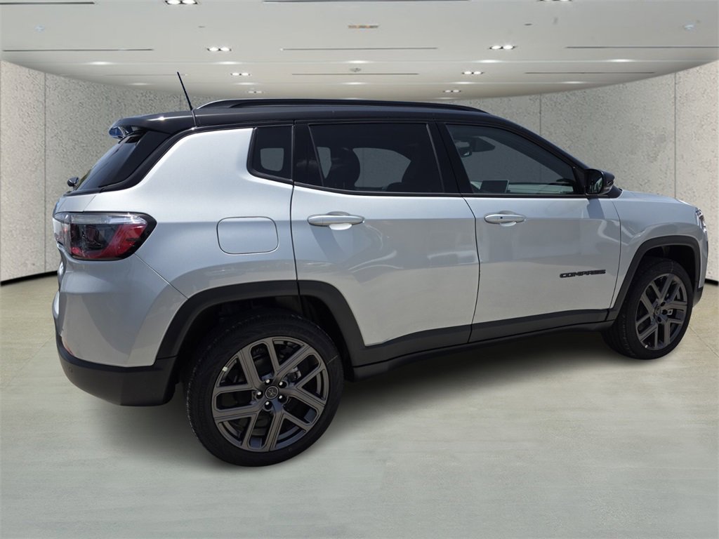 2025 Jeep Compass Limited photo 3