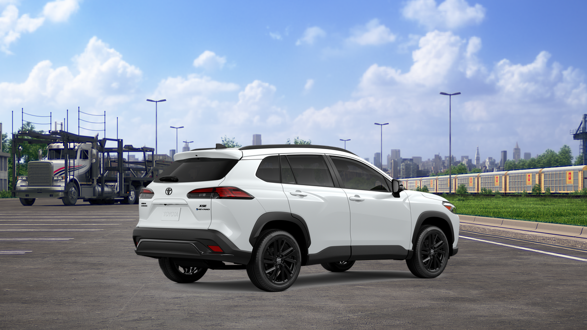 2026 Toyota Corolla Cross Hybrid XSE photo 10