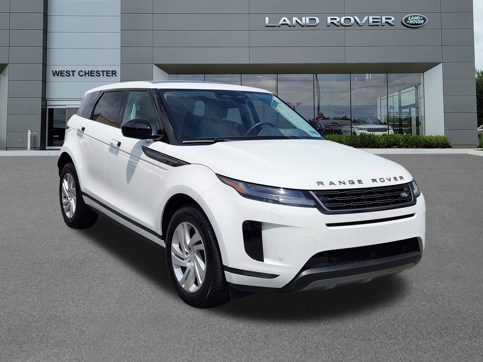 2025 Land Rover Range Rover Evoque S photo 2