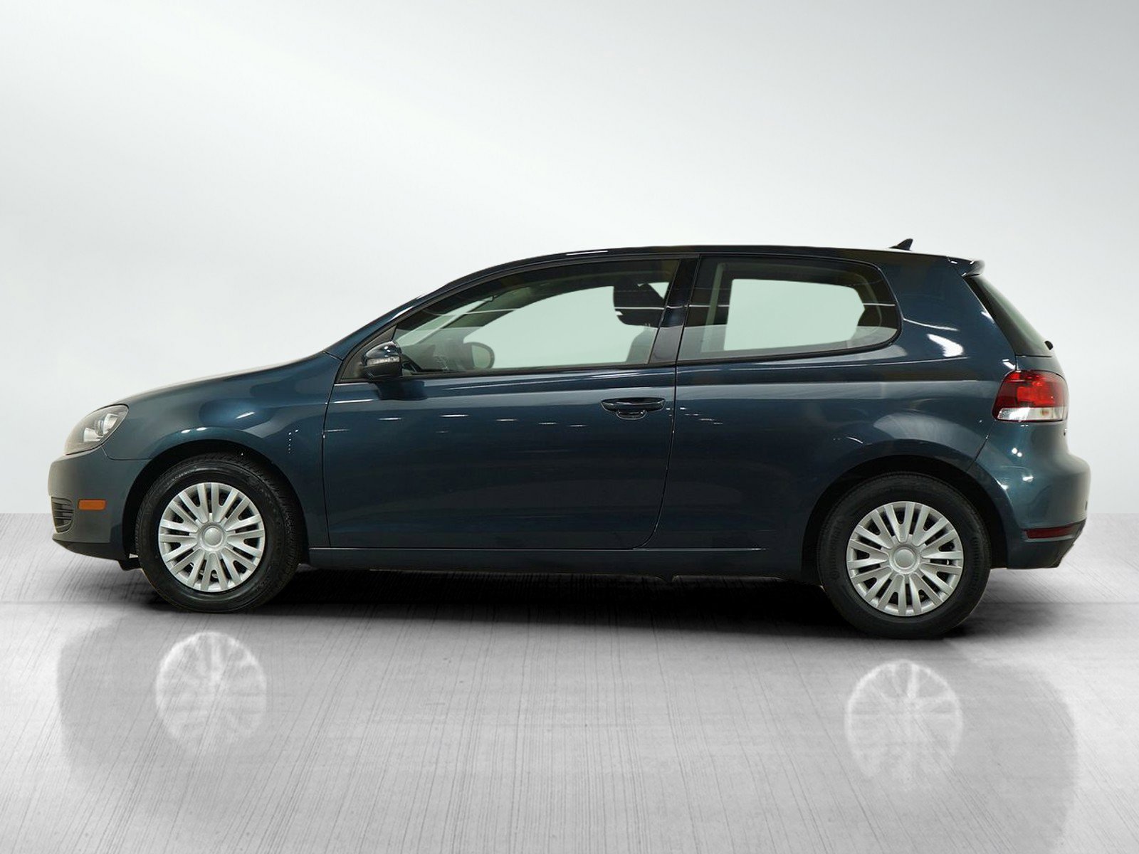 Used 2012 Volkswagen Golf Base with VIN WVWBB7AJ5CW115892 for sale in Burnsville, Minnesota
