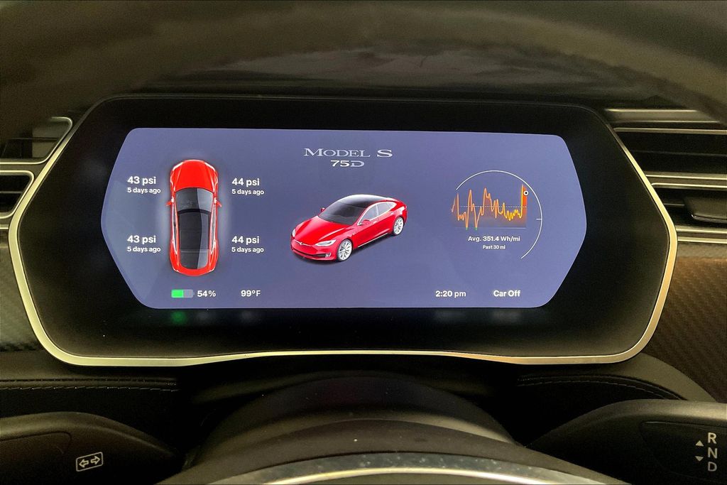 2016 Tesla Model S 75D photo 17