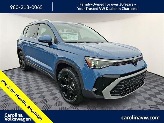 2025 Volkswagen Taos SEL's photo