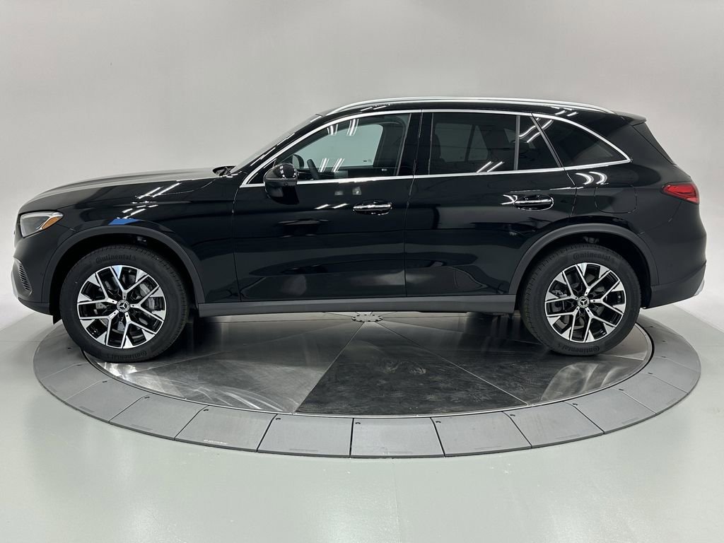 2026 Mercedes Benz GLC 350e 4MATIC photo 4