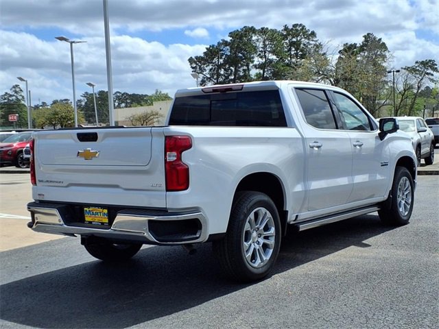 2025 Chevrolet Silverado 1500 LTZ photo 2