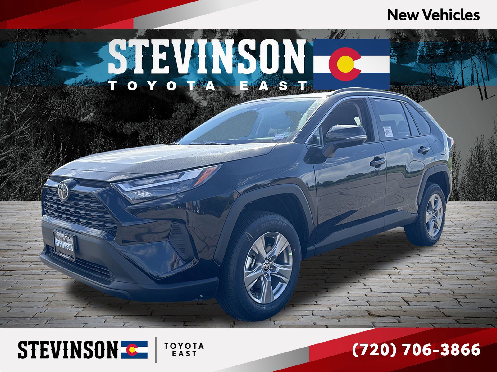 2025 Toyota RAV4 XLE's photo