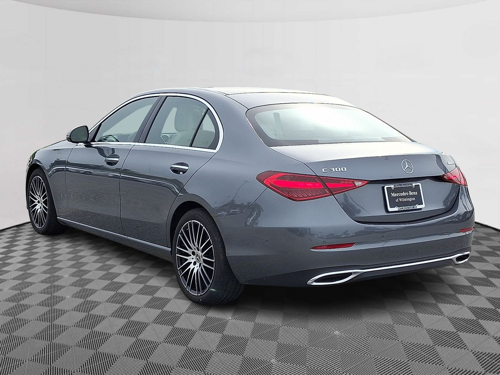 2025 Mercedes Benz C 300 photo 4