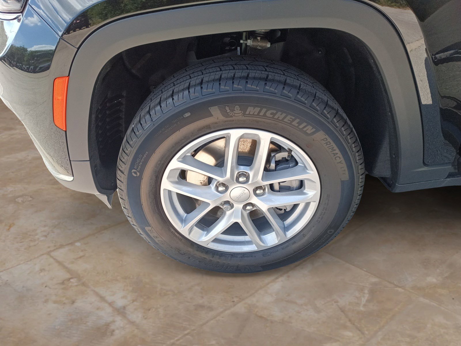 2025 Jeep Grand Cherokee Laredo photo 22