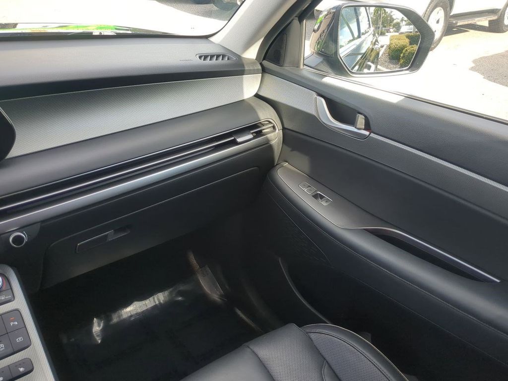2023 Hyundai Palisade SEL photo 16