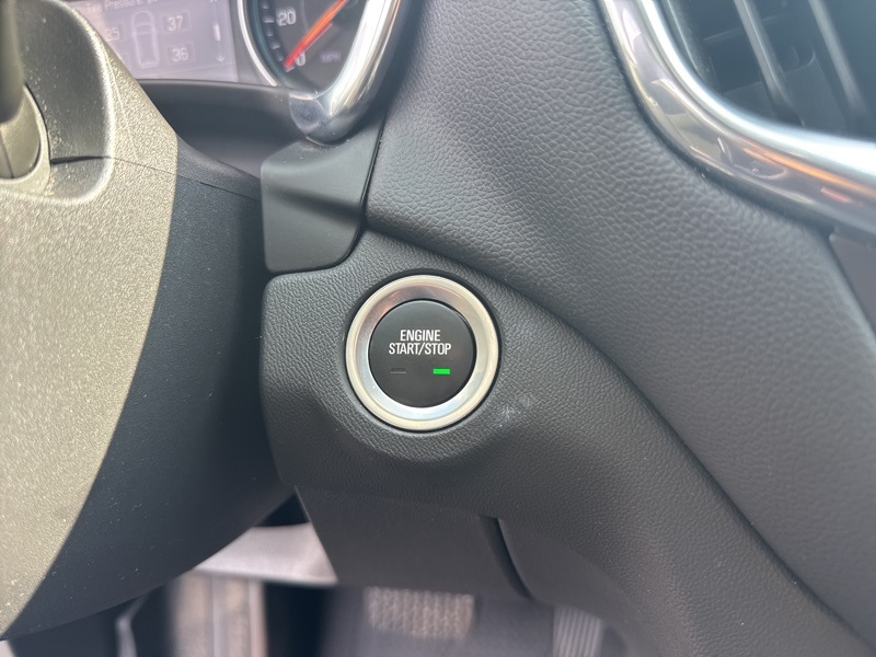 2021 Chevrolet Equinox LT photo 12