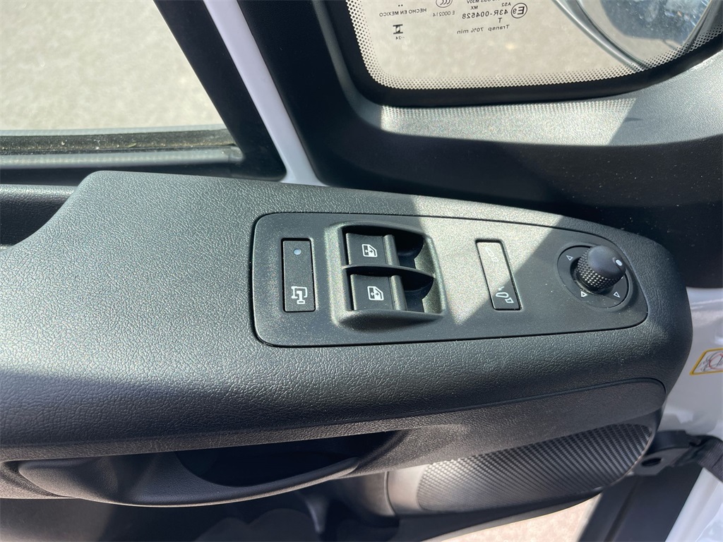 2024 Ram ProMaster 2500 photo 18