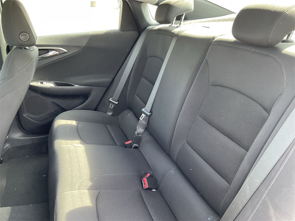 2020 Chevrolet Malibu LS photo 19