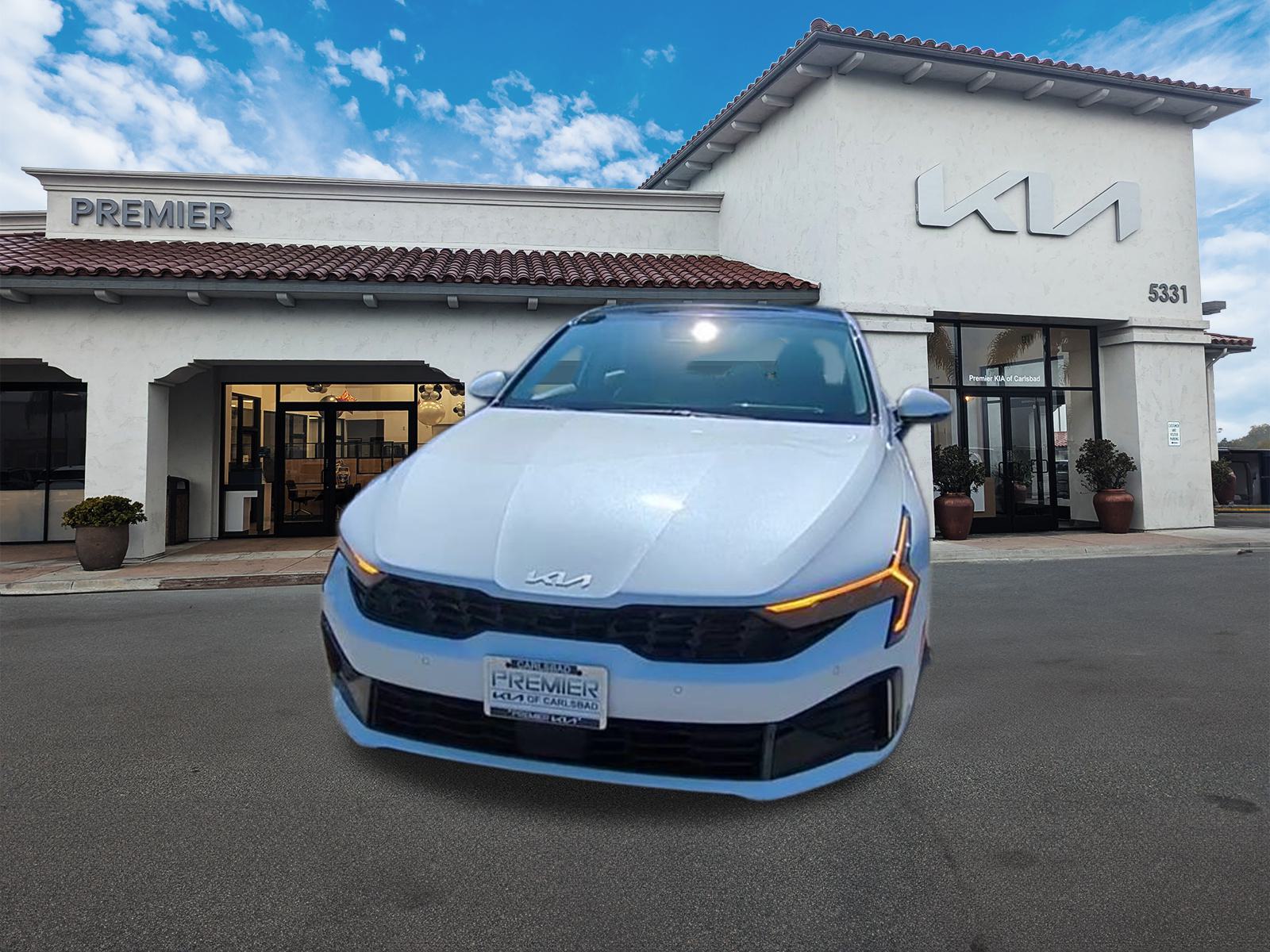 2025 Kia K5 EX photo 3
