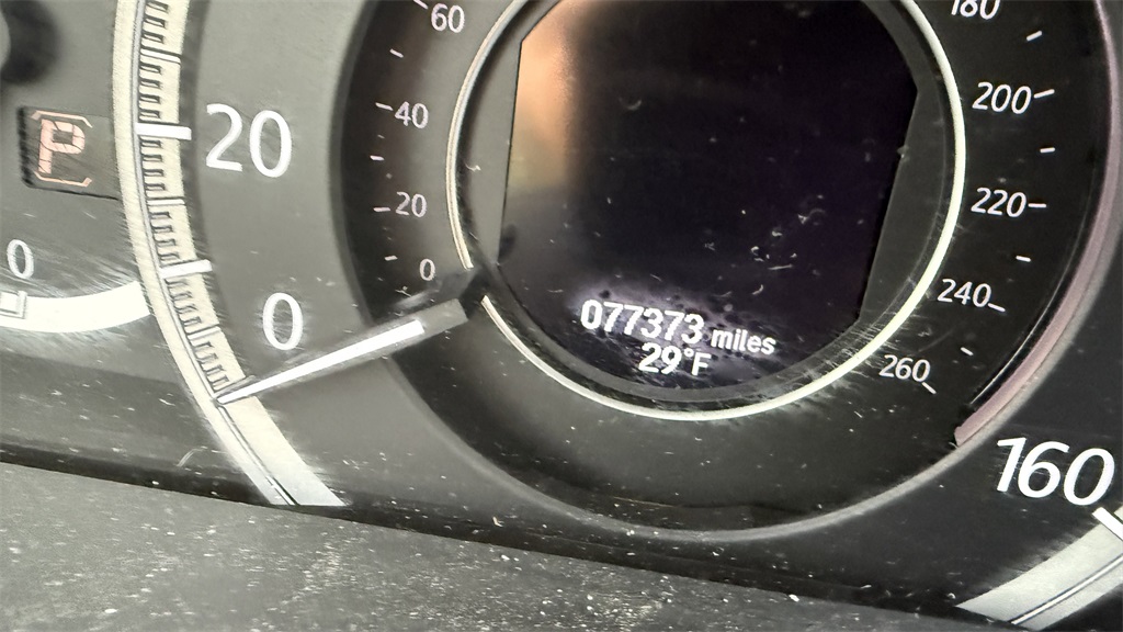 2015 Honda Accord Touring photo 4