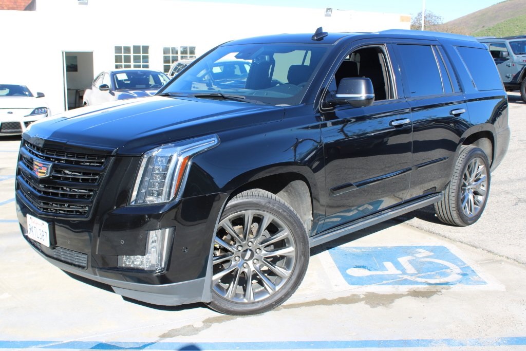 2020 Cadillac Escalade Platinum's photo