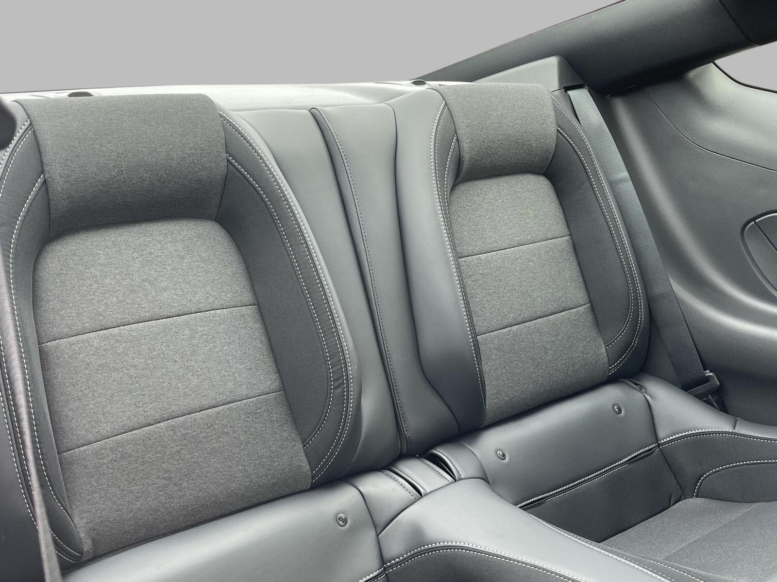 2025 Ford Mustang EcoBoost photo 14
