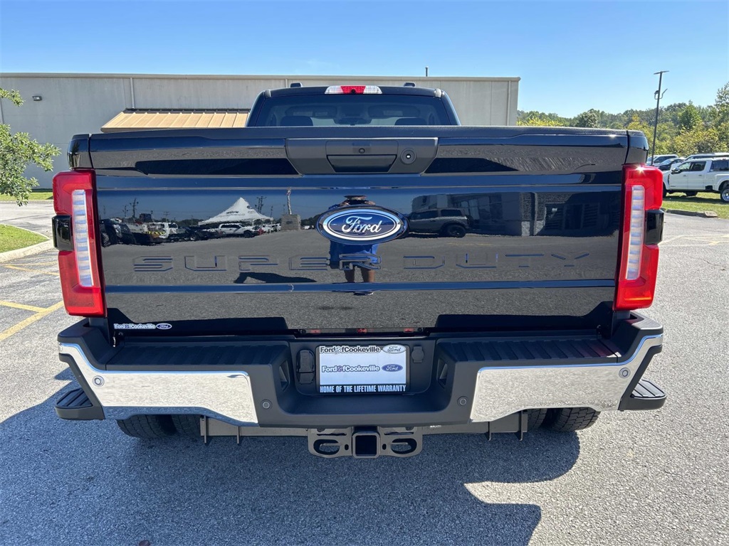 2026 Ford F-450 XLT photo 4