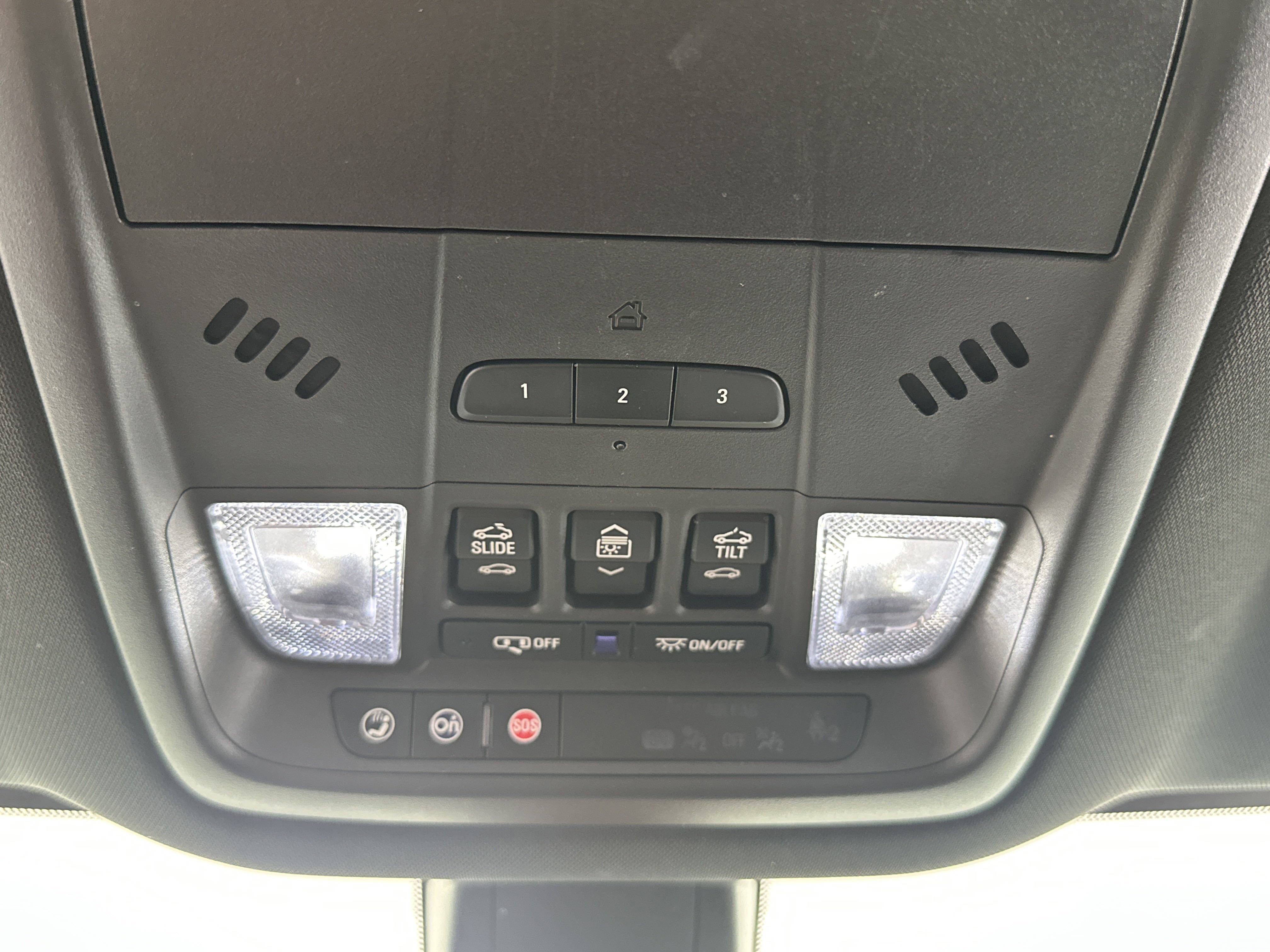 2023 Buick Enclave Essence photo 17