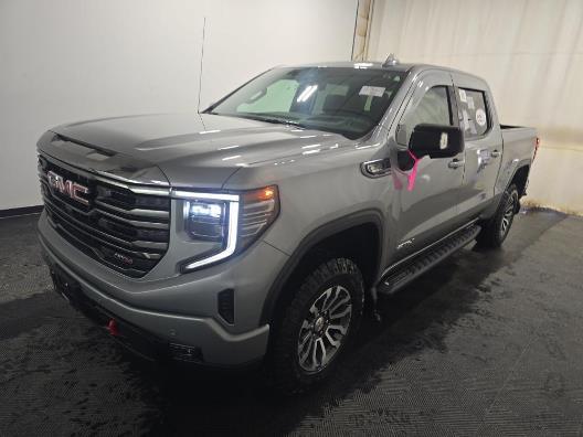 2023 GMC Sierra 1500 AT4's photo