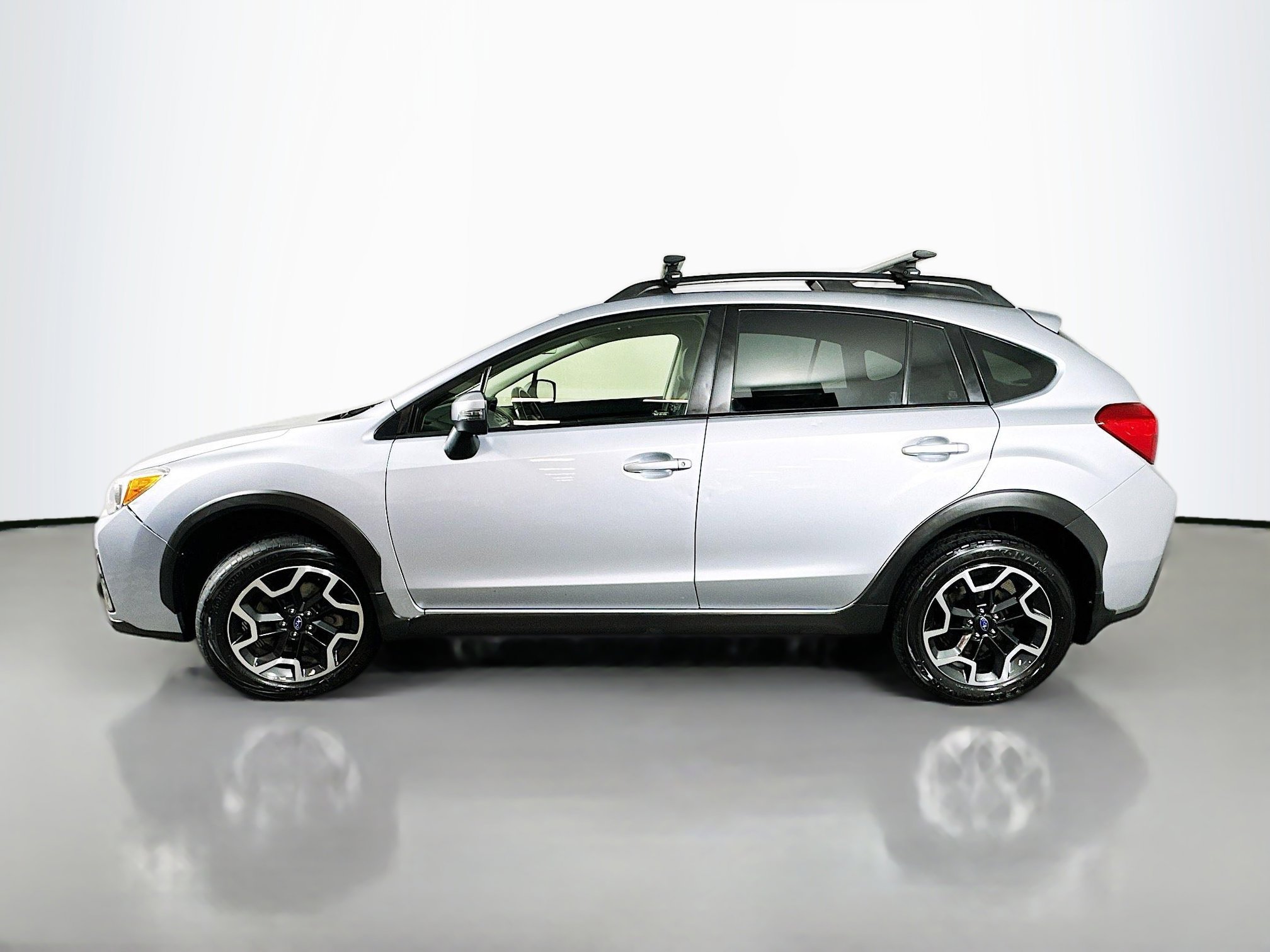 2017 Subaru Crosstrek 2.0i Limited photo 4