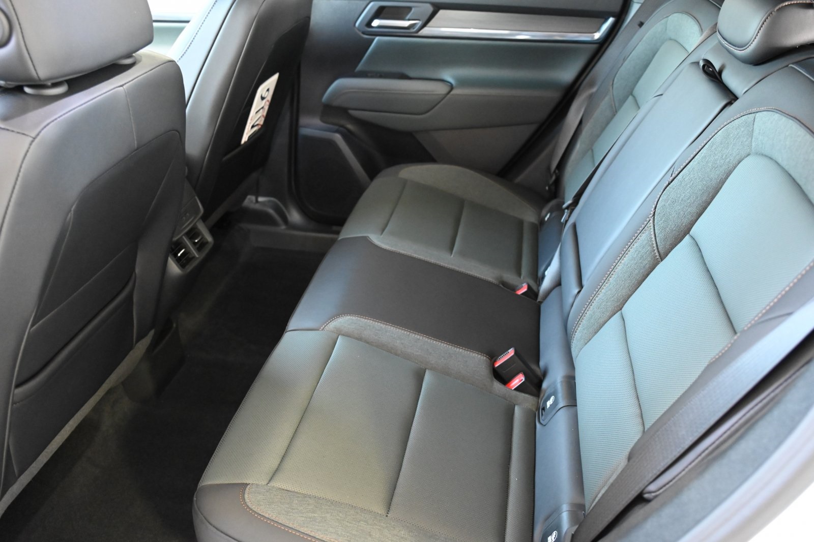 2026 Gmc Terrain AT4 photo 8