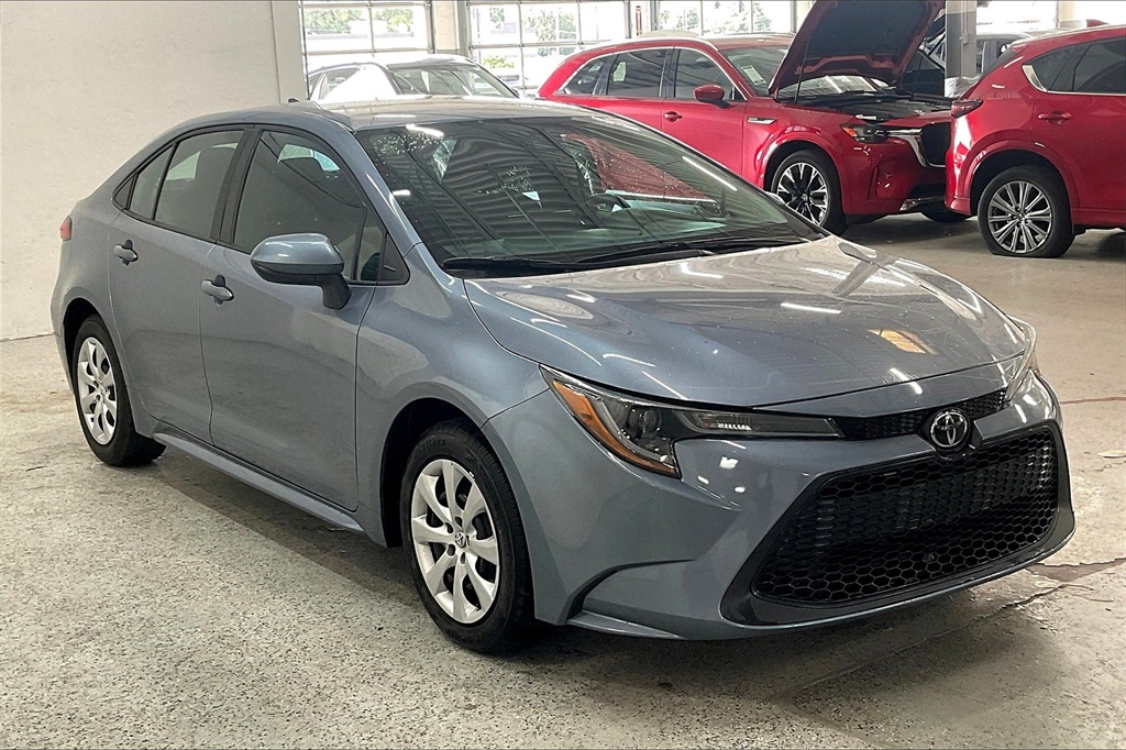 2022 Toyota Corolla LE photo 30