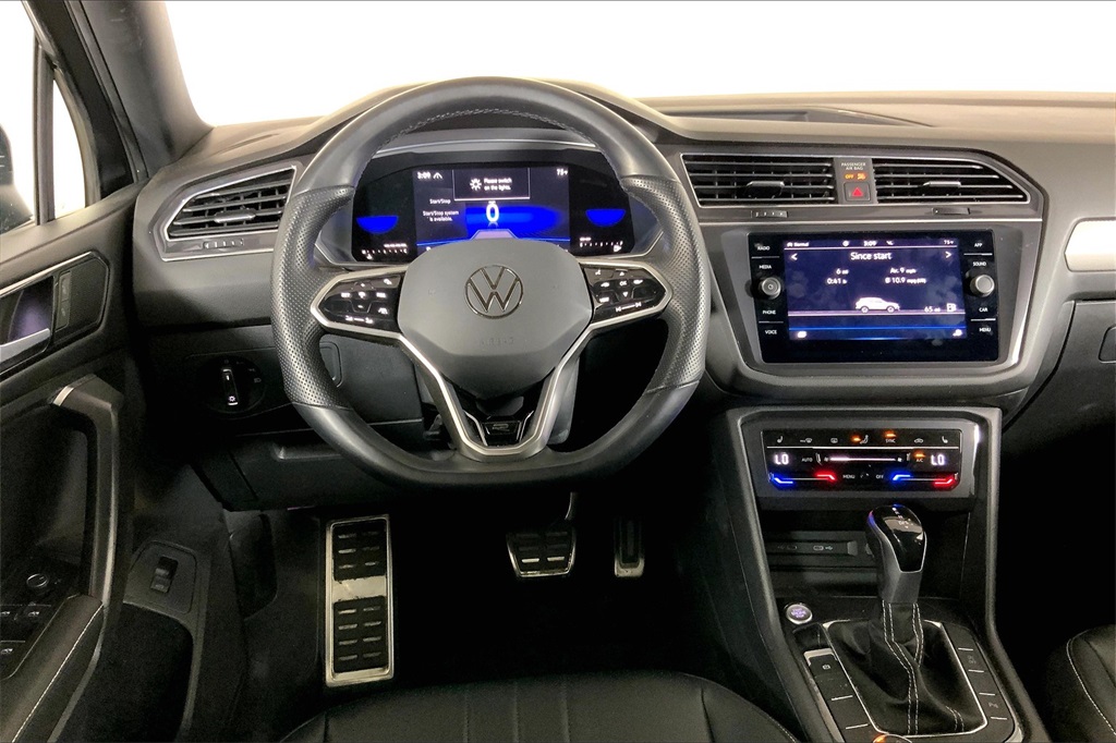 2022 Volkswagen Tiguan SE R-Line Black photo 4