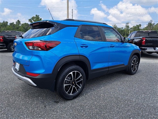 2025 Chevrolet Trailblazer LT photo 4