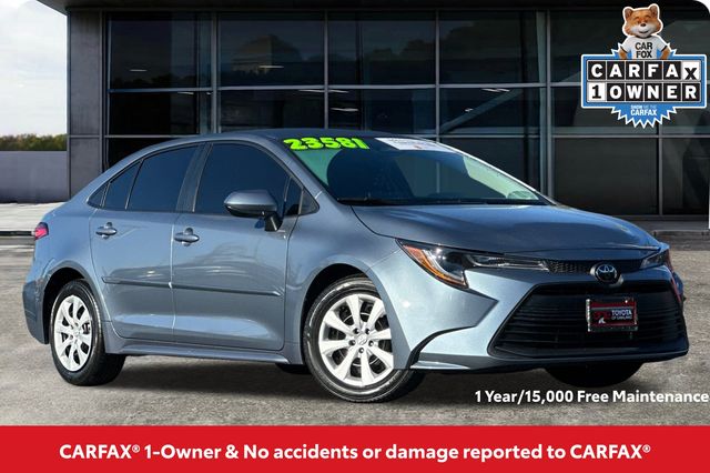 2025 Toyota Corolla LE photo 2