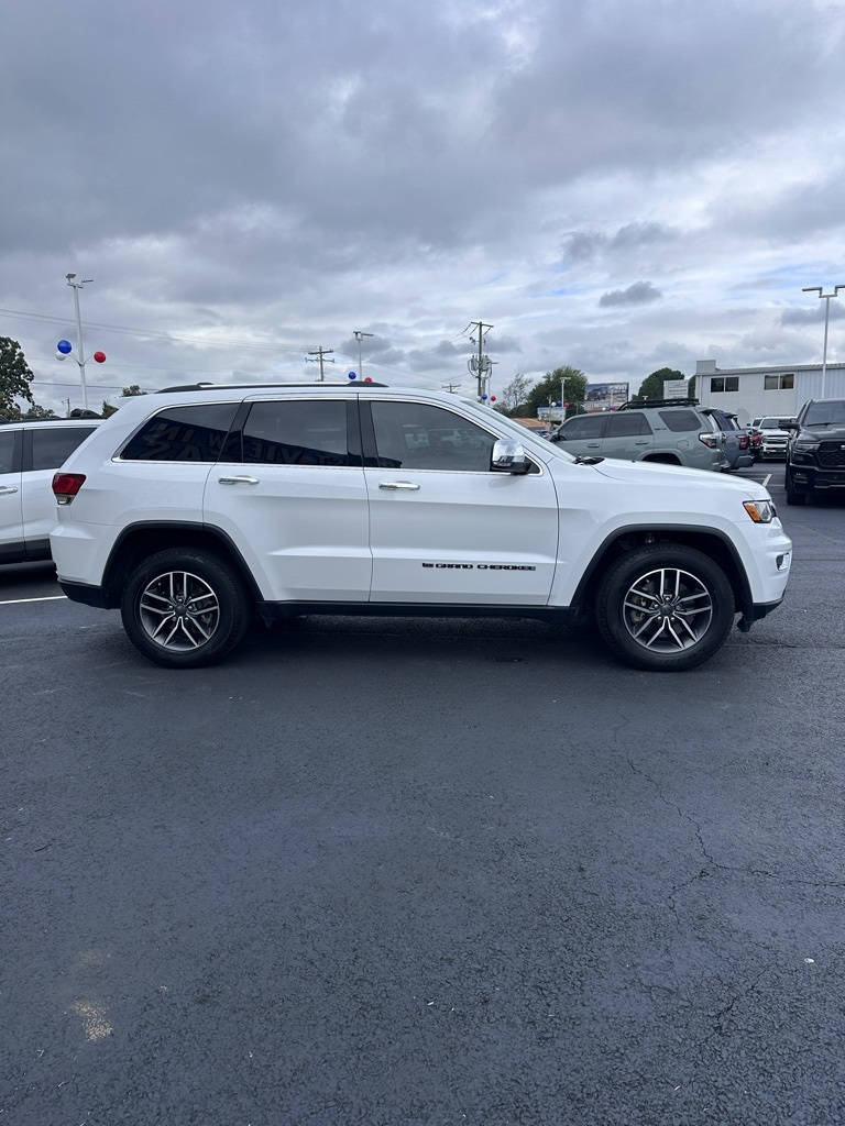 2022 Jeep Cherokee Limited photo 3