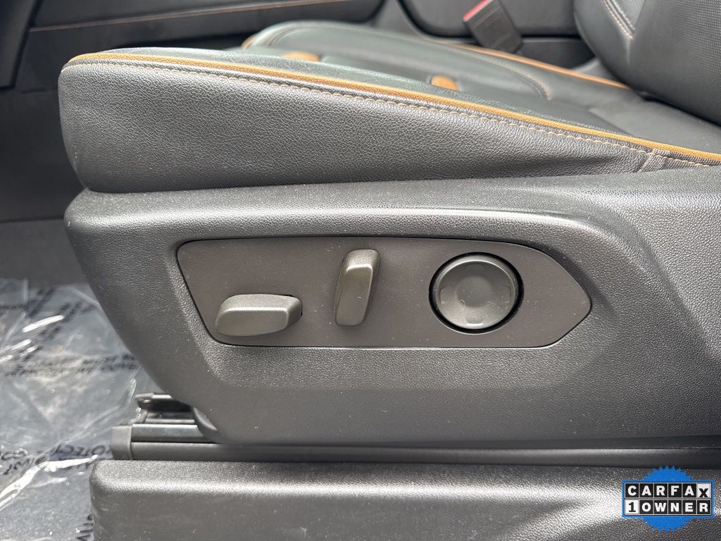 2021 Gmc Yukon AT4 photo 17