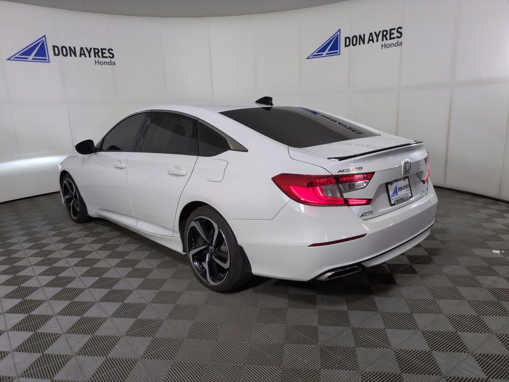 2022 Honda Accord Sport photo 3