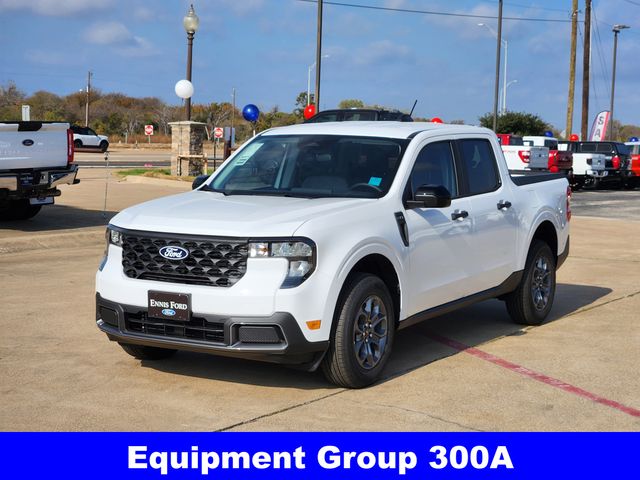 2025 Ford Maverick XLT photo 2