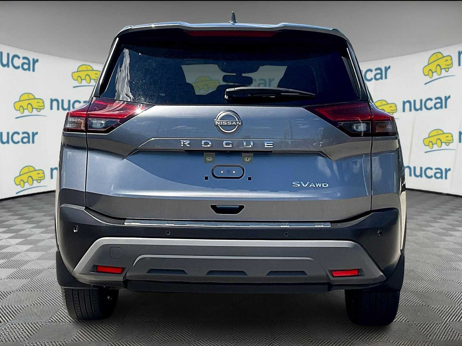 2023 Nissan Rogue SV photo 5