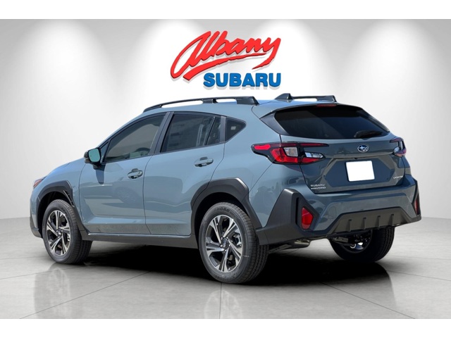 2025 Subaru Crosstrek Premium photo 2