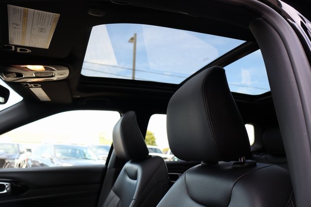 2025 Jeep Compass Altitude photo 23